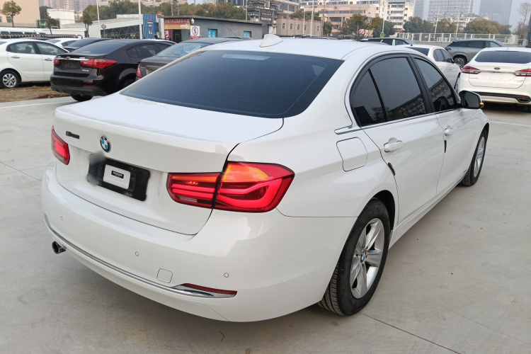 宝马3系 2016款 316Li 时尚型车身外观6005