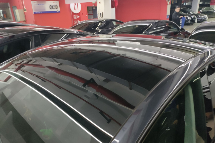 特斯拉 Model Y 2024款 长续航全轮驱动版局部细节57