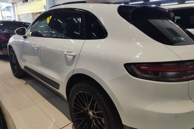 保时捷 2018款 Macan 2.0T车身外观4
