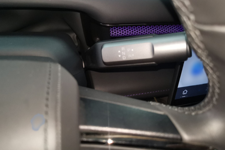 昊铂HL 2025款 700 Ultra六座四驱激光雷达版局部细节18