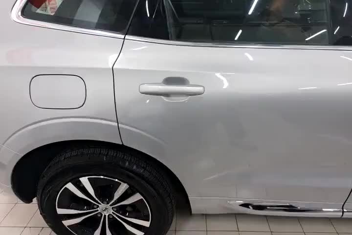 沃尔沃XC60 2024款 B5 四驱智逸豪华版实拍1