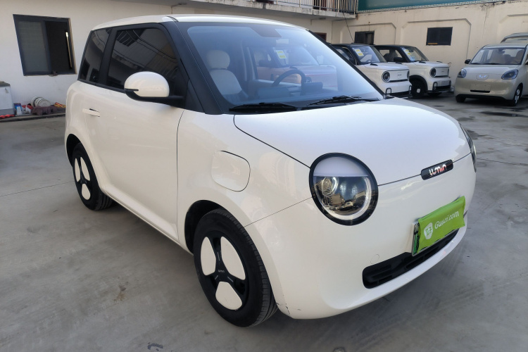 长安启源 长安Lumin 2023款 205km 香沁款车身外观3