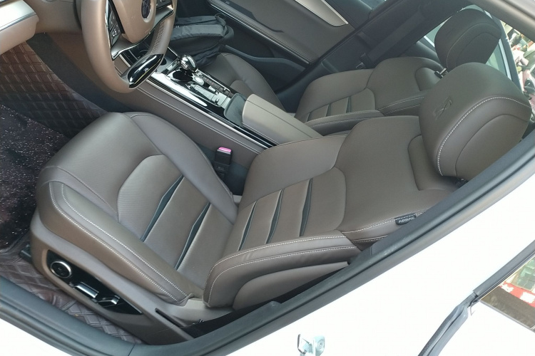 比亚迪 汉 2021款 EV 标准续航版豪华型中控内饰19