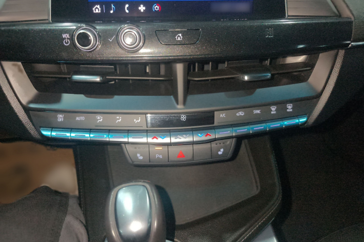 凯迪拉克CT4 2021款 28T 豪华型局部细节16