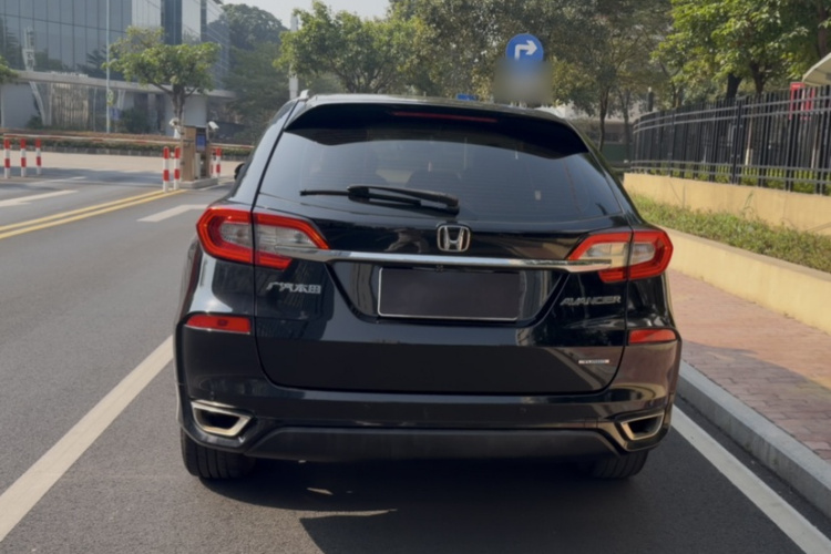 本田 冠道 2019款 240TURBO 两驱精英版车身外观6007