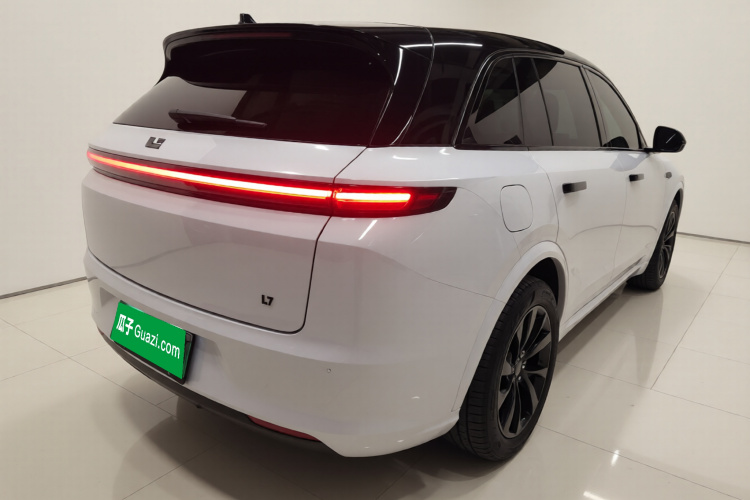 理想汽车 理想L7 2023款 Air车身外观7