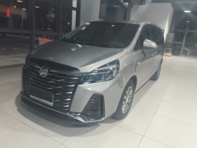 别克GL8 2023款 改款 陆上公务舱 豪华型