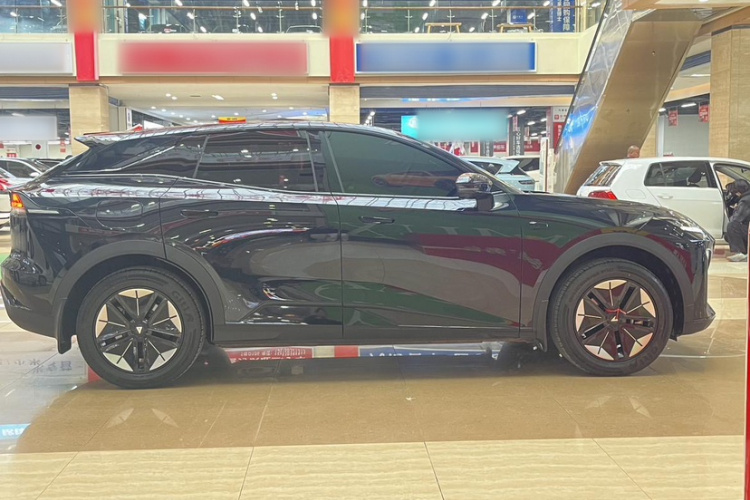 深蓝汽车 深蓝S07 2024款125Pro 增程版车身外观6004