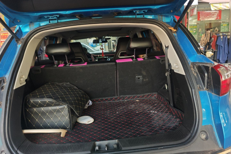 猎豹汽车 猎豹CS9 2017款 1.5L CVT舒适型中控内饰23