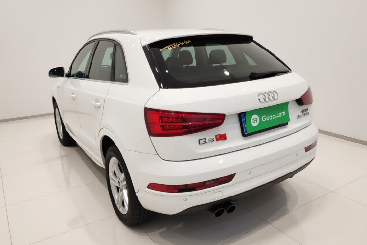 奥迪Q3 2018款 30周年年型 35 TFSI 时尚型车身外观5