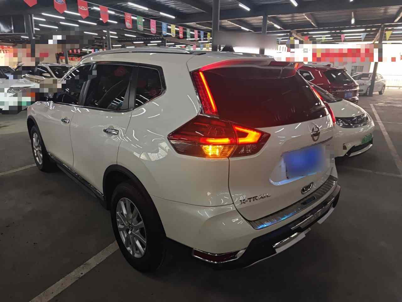 日产 奇骏 2023款 经典 2.0L 两驱智联臻享版(3)