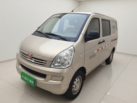 五菱汽车 五菱荣光 2019款 1.2L S 厢式运输车标准型5座