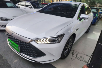 比亚迪 秦PLUS 2024款 荣耀版 DM-i 120KM领先型