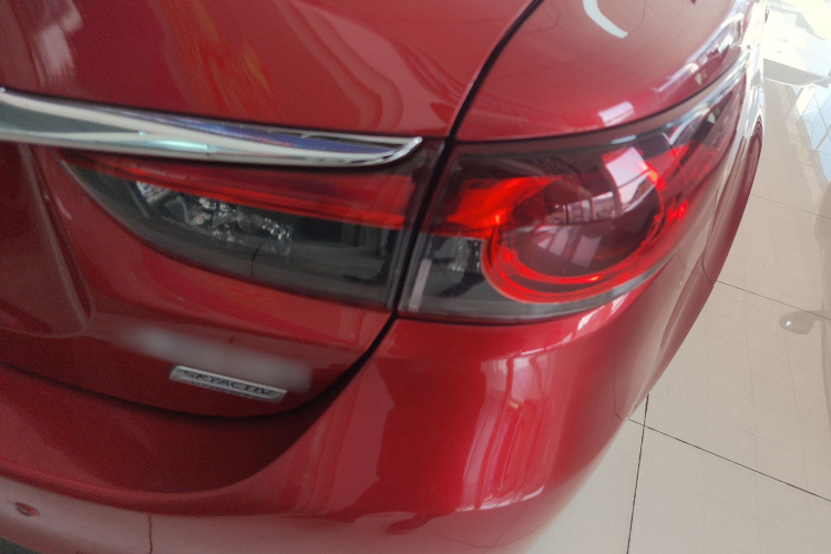 马自达 阿特兹 2014款 2.5L 蓝天尊崇版车身外观9