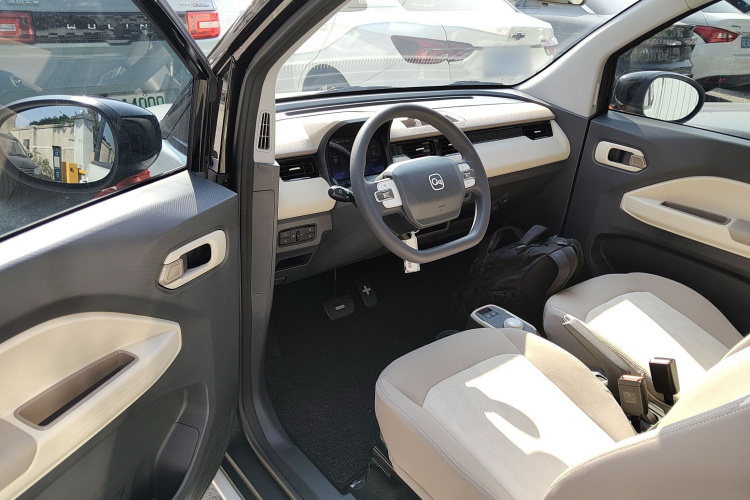 奇瑞 QQ冰淇淋 2025款 155km 圣代版中控内饰20