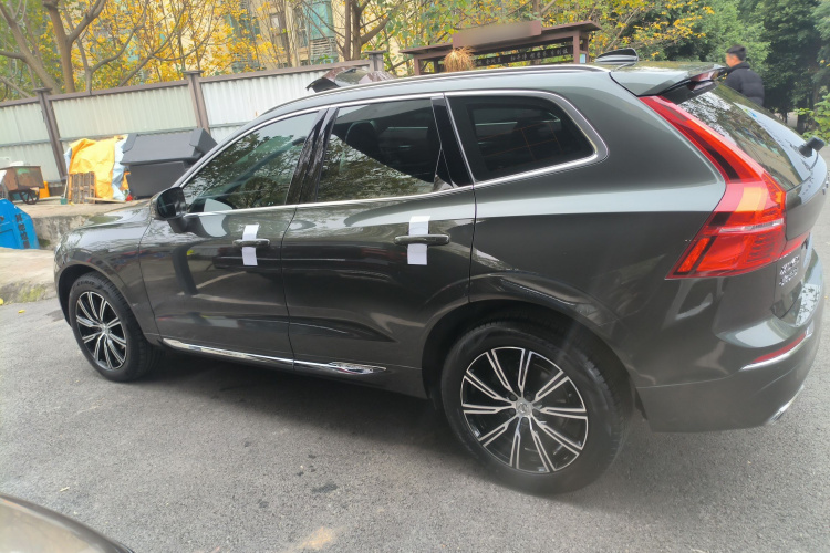 沃尔沃XC60 2019款 T5 四驱智雅豪华版 国V车身外观4