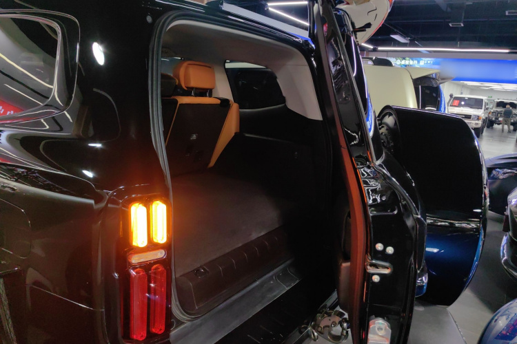 坦克500新能源 2024款 Hi4-T机舱底盘23