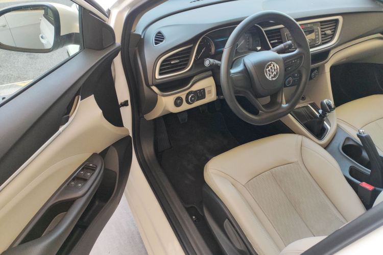 别克 英朗 2017款 15N 手动精英型中控内饰20