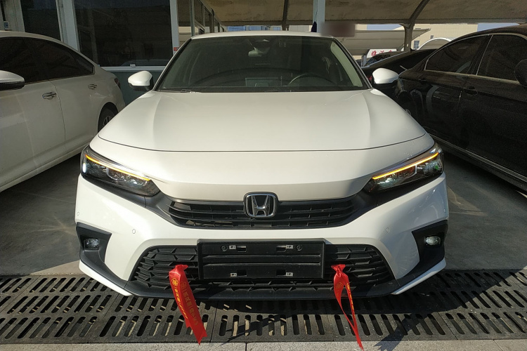本田 思域 2022款 240TURBO CVT劲动版车身外观2