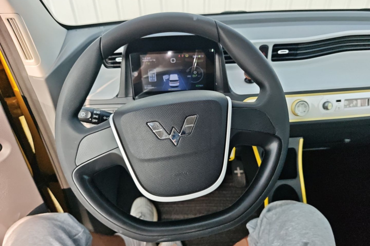 五菱汽车 宏光MINIEV 2022款 马卡龙臻享款 三元锂中控内饰13