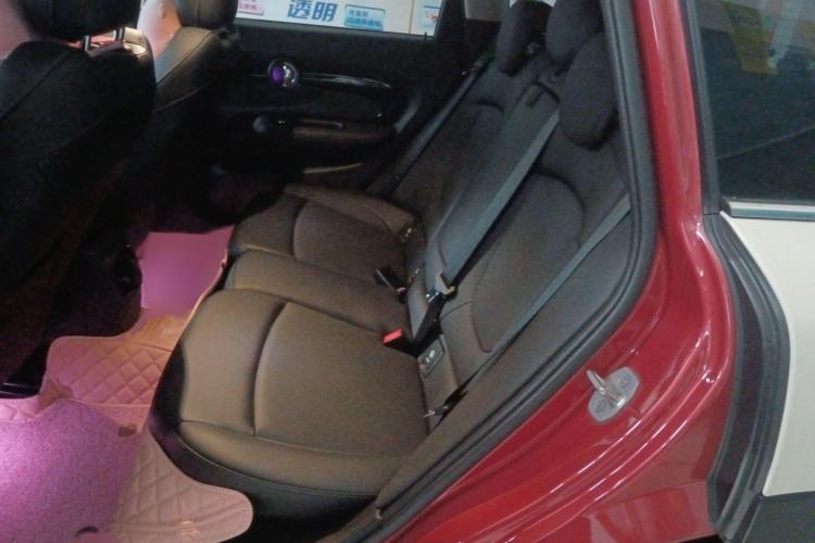 MINI Clubman 2021款 1.5T COOPER中控内饰21