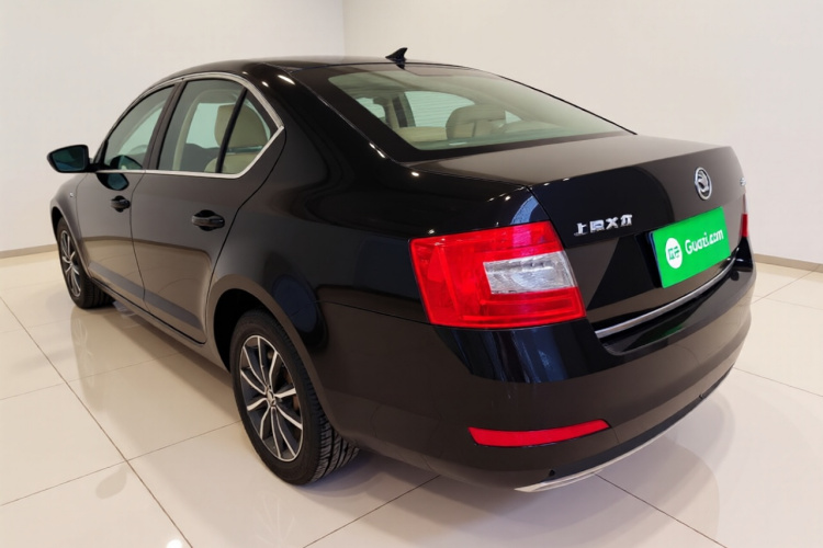 斯柯达 明锐 2016款 1.6L 自动智行版车身外观5