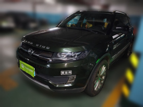 陆风X7 2015款 2.0T 全景尊贵版