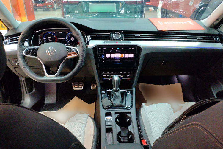 大众 迈腾 2023款 200万辆纪念版 330TSI DSG豪华型中控内饰7002