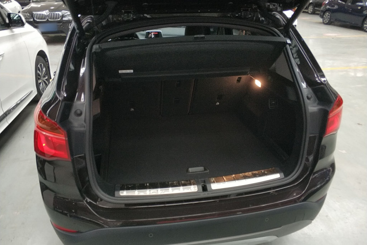 宝马X1 2016款 sDrive18Li 豪华型局部细节23