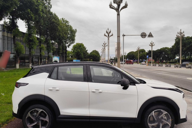 领克06 2026款 Relive 1.5T Ultra车身外观6004