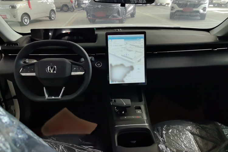 长安 逸动 2025款 蓝鲸 1.5T 500Bar尊贵型中控内饰7003