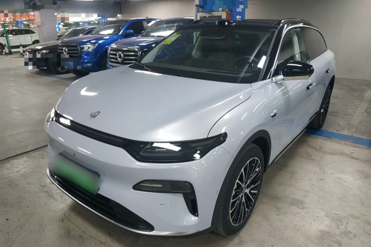 零跑汽车 零跑C11 2026款 增程 300激光雷达智尊版车身外观1