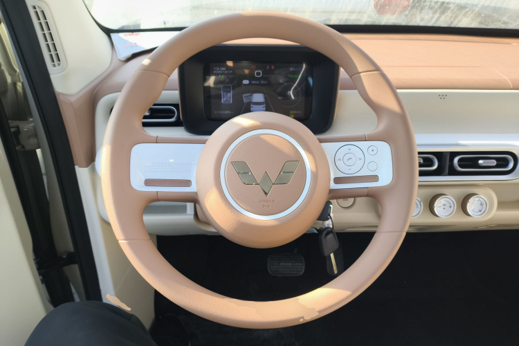 五菱汽车 宏光MINIEV 2024款 第三代 215km 青春版局部细节13