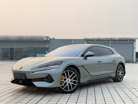 腾势Z9GT 2024款 1100四驱Max版