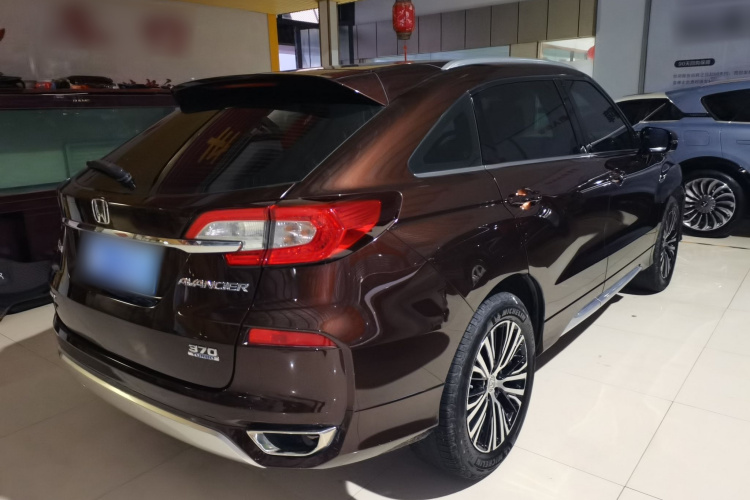 本田 冠道 2017款 370TURBO 四驱尊享版车身外观7