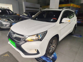 比亚迪 宋 2016款 2.0TID 自动豪华型