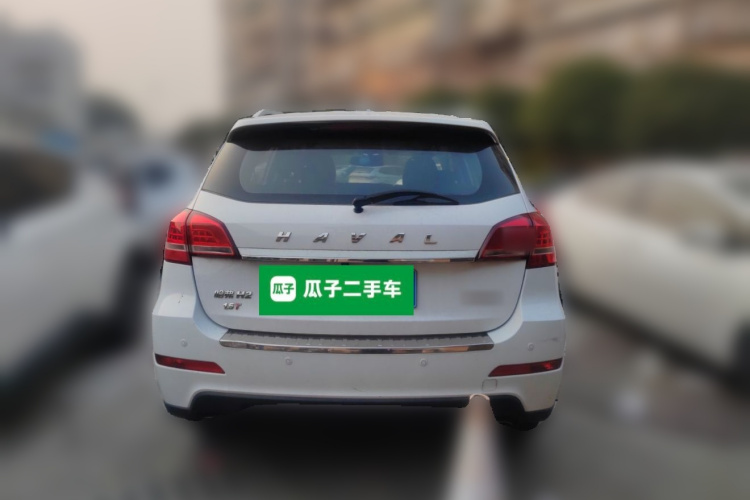 哈弗H2 2016款 红标 1.5T 自动两驱豪华型车身外观6