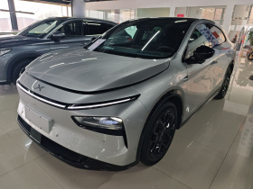 小鹏G7 2025款 702 超长续航 Max