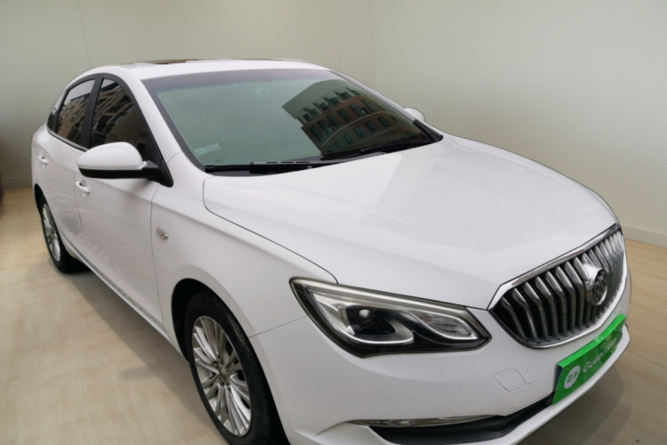 别克 英朗 2016款 15N 自动精英型车身外观3