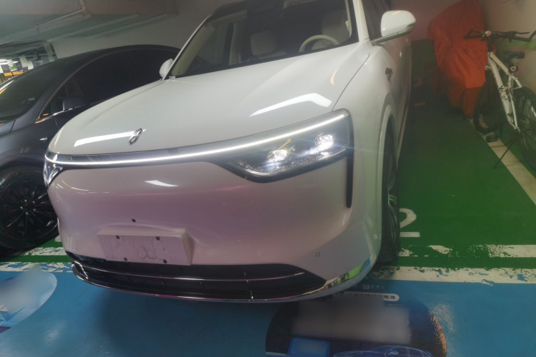 鸿蒙智行 问界M8 2025款 增程 Max+版 53.4kWh 6座版局部细节36