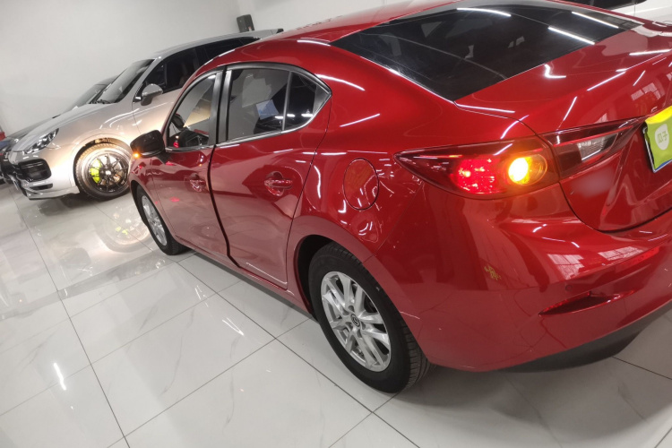 马自达3 昂克赛拉 2017款 三厢 1.5L 自动舒适型 国V车身外观4