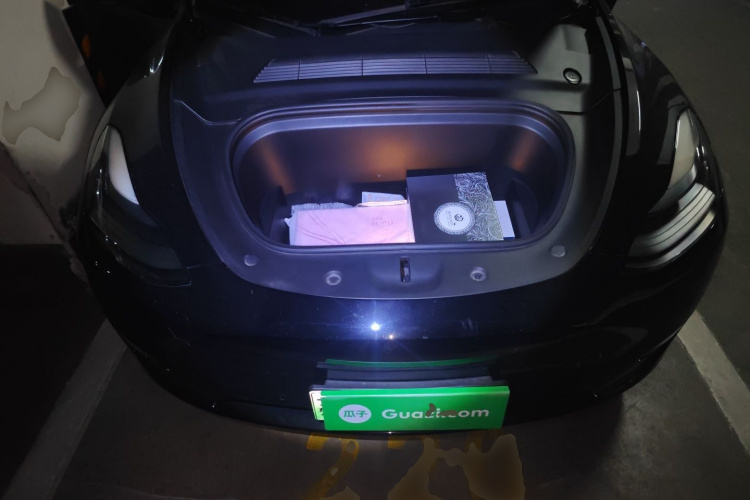 特斯拉 Model Y 2022款 后轮驱动版局部细节24