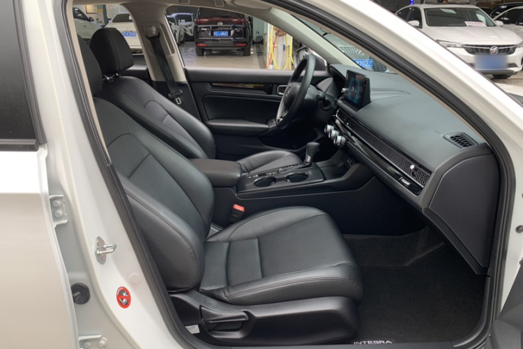 本田 型格 2023款 240TURBO CVT领先版局部细节41