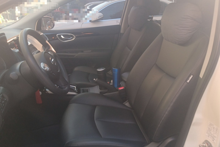 日产 轩逸 2022款 经典 1.6XL CVT豪华版局部细节19