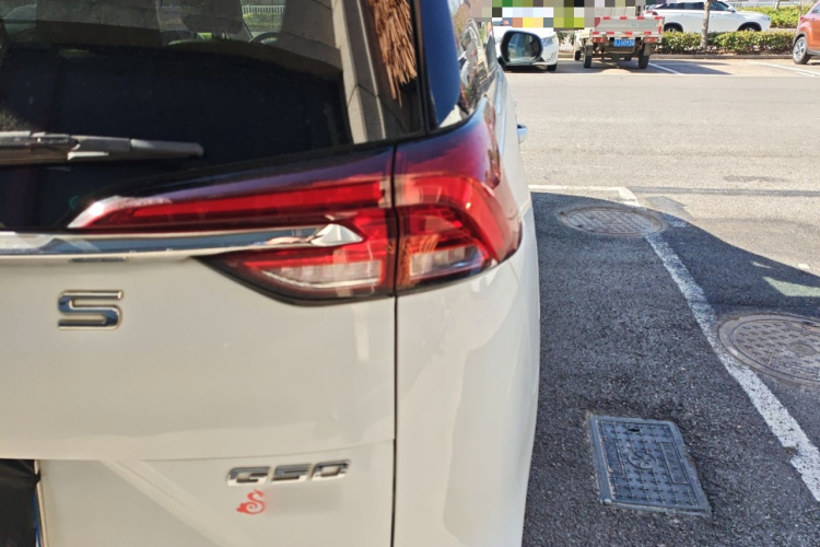 上汽大通MAXUS 大通G50 2019款 1.5T 自动豪华版 国V车身外观6006