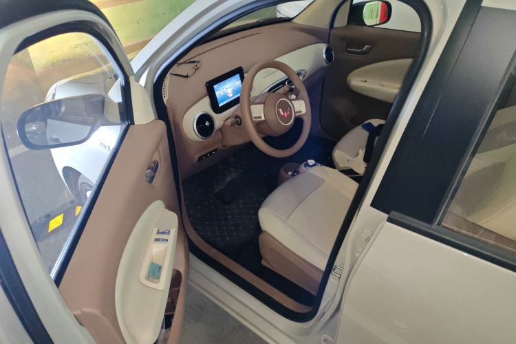 五菱汽车 宏光MINIEV 2025款 四门版 进阶款中控内饰20