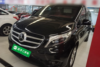 奔驰 威霆 2018款 2.0T 精英版 7座 国VI