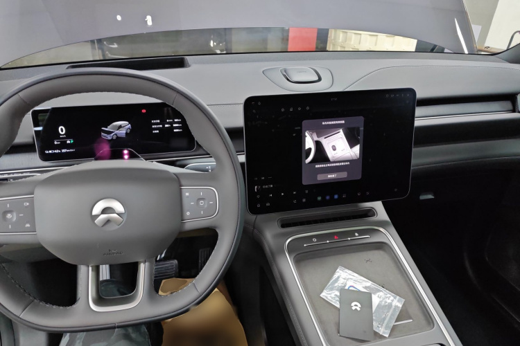 蔚来ES6 2025款 75kWh中控内饰12