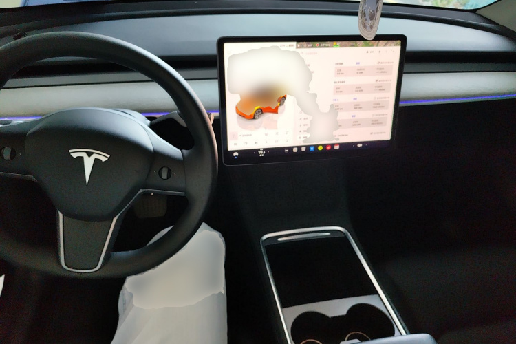 特斯拉 Model Y 2024款 后轮驱动版中控内饰12