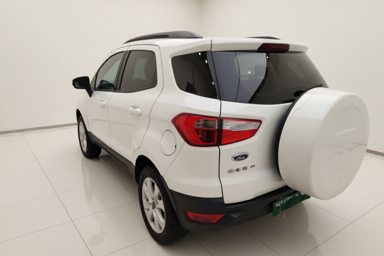 福特 翼搏 2013款 1.5L 自动风尚型车身外观5